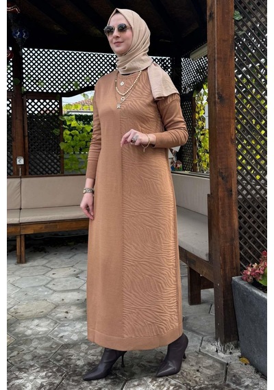 Rabia Şamlı Zebra Desen Triko Elbise Camel Normal