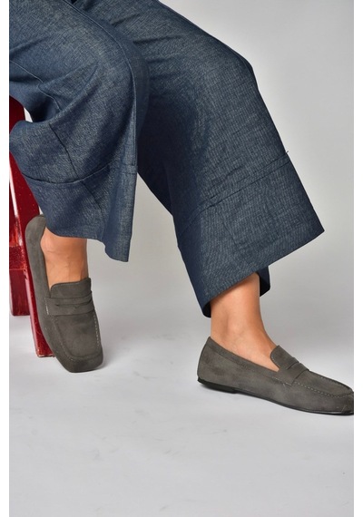 Fox Shoes Z250010202 Gri Süet Günlük Kadın Ayakkabı