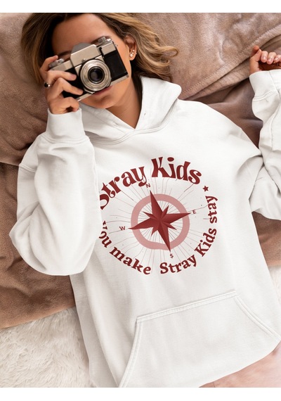 Sevbano Tasarım Stray Kids Baskılı Unisex Oversize Müzik Grubu Hoodie beyaz Sevbano Tasarım Stray Kids Baskılı Unisex Oversize Müzik Grubu Hoodie beyaz