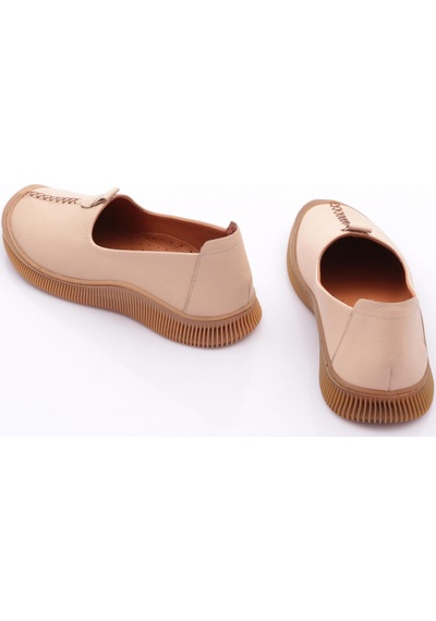 Dgn 25121 Kadin Comfort Ayakkabi Bej