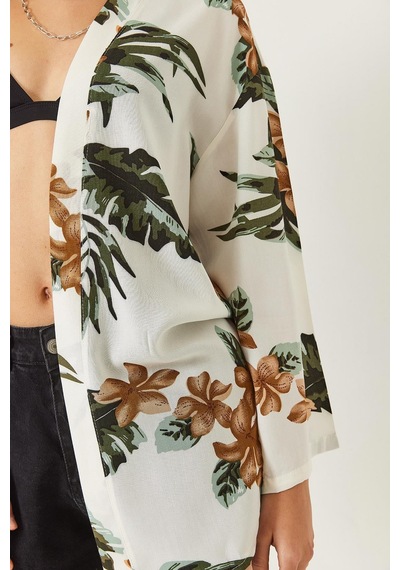 Shade Kadın Çiçek Desenli Kısa Viskon Kimono 60261498 - Ekru