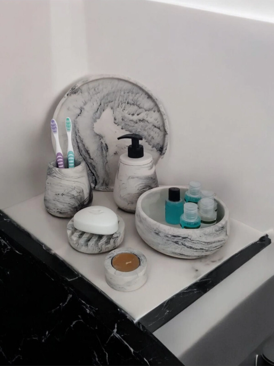 6'lı Mermer Desenli Beton Banyo Seti ,sıvı Sabunluk Diş Fırçalığı Aksesuar Takımı Gri