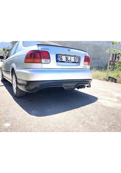 Honda Civic Ies Sedan Custom Difüzör 96-01 STR-168