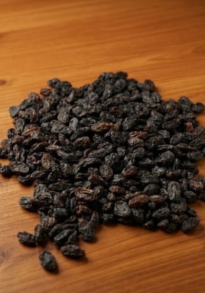 İpek Değirmen Karaman Üzümü 1 kg Doğal Kurutulmuş Çekirdekli Üzüm Ekonomik Boy Taze Gurme Kuru İpek Değirmen Karaman Üzümü 1 kg Doğal Kurutulmuş Çekirdekli Üzüm Ekonomik Boy Taze Gurme Kuru