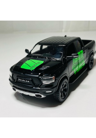 Kinsmart - 2019 Ram 1500 1:46 Ölçekli Döküm Modeli