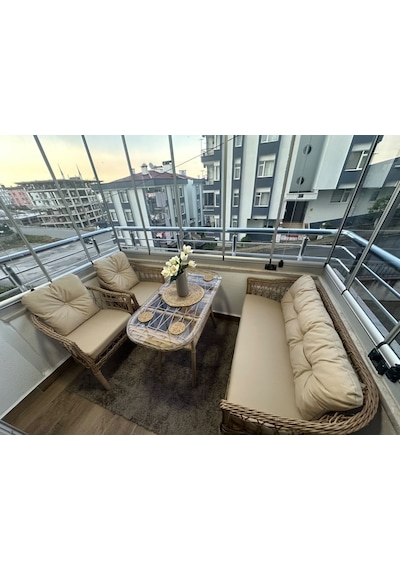 Prada Serisi 3-1-1 Alüminyum Bahçe Balkon Oturma Grubu Tek Kişilik Salıncak Hediyeli Bej Prada Serisi 3-1-1 Alüminyum Bahçe Balkon Oturma Grubu Tek Kişilik Salıncak Hediyeli Bej