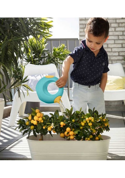 Quut Cana Çift Taraflı Çocuk Sulama Kabı Small Banana Blue 172420