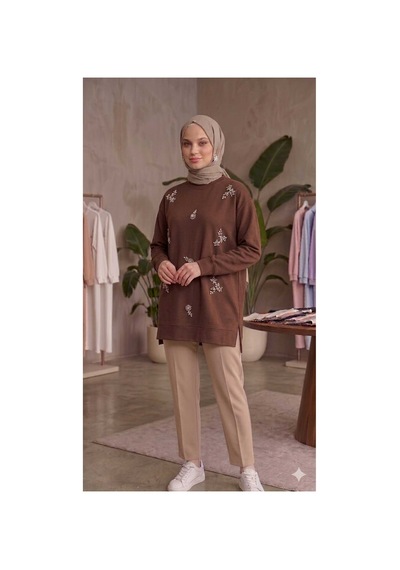 Butik Kadın Boncuk Taş İşlemeli Sweatshirt Kahverengi Kahverengi