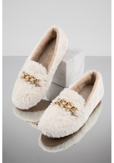 Nmoda Kadın Peluş Panduf Gold Zincir Taşlı Aksesuarlı Kapalı Loafer Yumuşak Tabanlı Kışlık Rahat Babet Beyaz