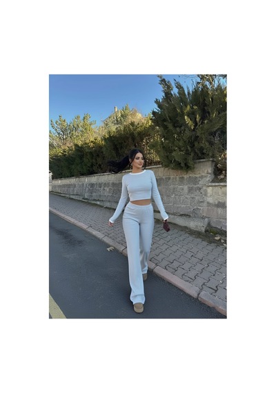 Genel Markalar Kadın Siyah Beyaz Detaylı Fitilli Uzun Kol Bluz Bol Paça Pantolon Alt-üst Takım Gri - 765939648 Gri Genel Markalar Kadın Siyah Beyaz Detaylı Fitilli Uzun Kol Bluz Bol Paça Pantolon Alt-üst Takım Gri - 765939648 Gri