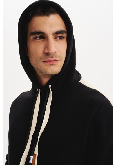 AR-MA Arma Erkek Kapüşonlu Sweatshirt Regular Fit, 3 İplik Şardonlu, Kanguru Cepli, Basic Örme K30254629002 Siyah