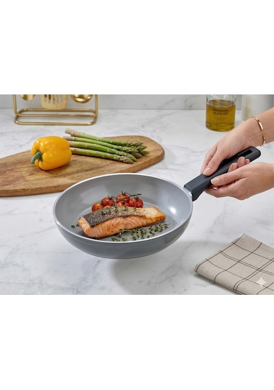 Vista Seramik Omlet, Mühürleme, Izgara Tava 26 Cm Gümüş- Siyah