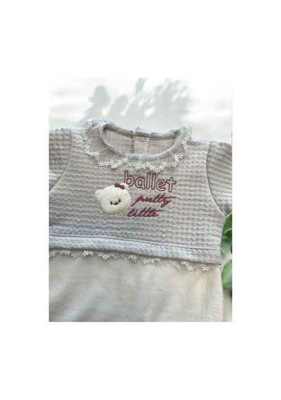 Bebe Ceyiz Sarayı Kız Bebek Ayıcıklı Kadife Dantelli Patikli Tulum-15131 Ekru