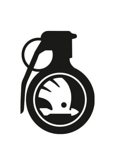 Skoda Araba Komik El Bombası Sticker Yapıştırma