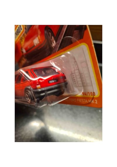 Matchbox 1/64 Ford Fiesta Mk2 1983
