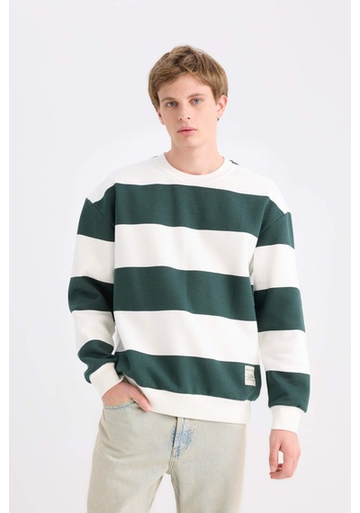 DeFacto Boxy Fit Bisiklet Yaka Çizgili Sweatshirt A9066AX24AUGN536 Yeşil DeFacto Boxy Fit Bisiklet Yaka Çizgili Sweatshirt A9066AX24AUGN536 Yeşil