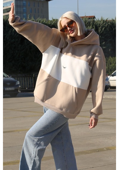 Bej Renk Bloklu Şardonlu Sweatshirt Mg1544