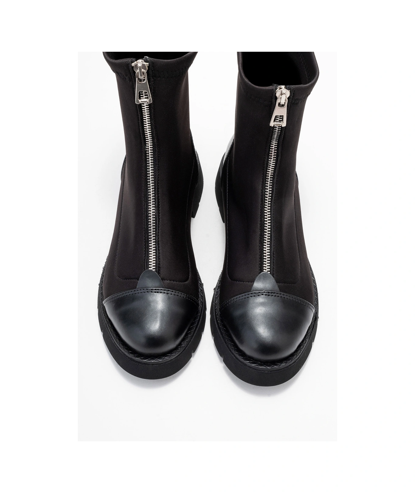 Luvishoes Luvi Shoes Martos Siyah Cilt Streç Önden Fermuarlı Kadın Bot Siyah Streç Luvishoes Luvi Shoes Martos Siyah Cilt Streç Önden Fermuarlı Kadın Bot Siyah Streç