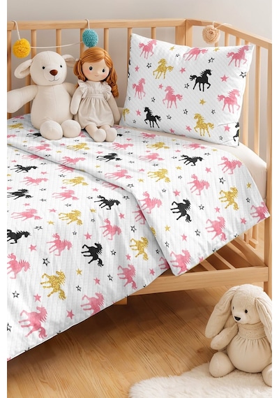 Evimde Bambaşka Unicorn Pembe Kız Çocuk Pike Takımı - Yıldızlı Siyah Altın Bebek Odası Yatak Örtüsü - 160x220 CM Evimde Bambaşka Unicorn Pembe Kız Çocuk Pike Takımı - Yıldızlı Siyah Altın Bebek Odası Yatak Örtüsü - 160x220 CM