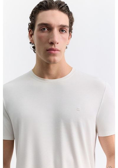 Avva Erkek Ekru Bisiklet Yaka Soft Touch Premium Basic Regular Fit T-shirt A62y1037 Avva Erkek Ekru Bisiklet Yaka Soft Touch Premium Basic Regular Fit T-shirt A62y1037