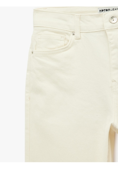 Koton Pamuklu Cepli Düğmeli İspanyol Paça Crop Jean Pantolon - Kick Flare Jeans Kırık Beyaz 6sal40051mw Ekru