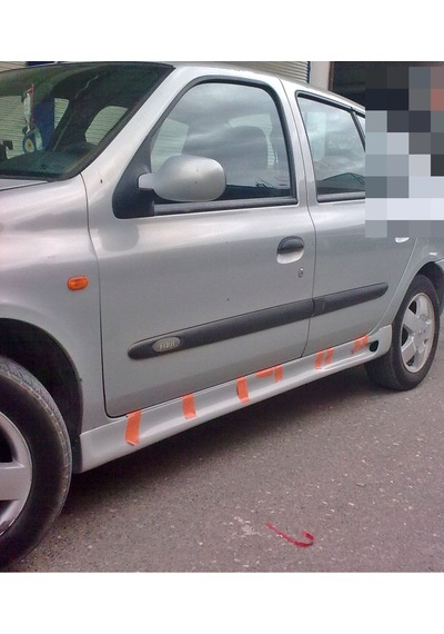 Renault Clio 2 Hb Delikli Marşpiyel
