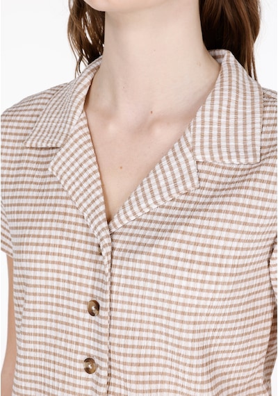 Colin's Colins Slim Fit Polo Yaka Kareli Kadın Bej Kısa Kol Tişört Cl1074376 Q1.v1 Lbr Lıght Brown Kahverengi