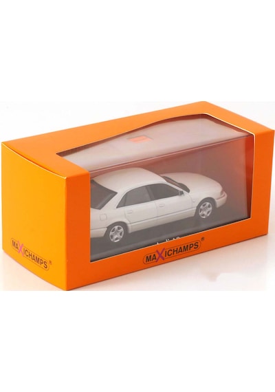 1:43 Ölçek Maxichamps 1999 Audi A8 Diecast Metal Minyatür Model Araba 10cm
