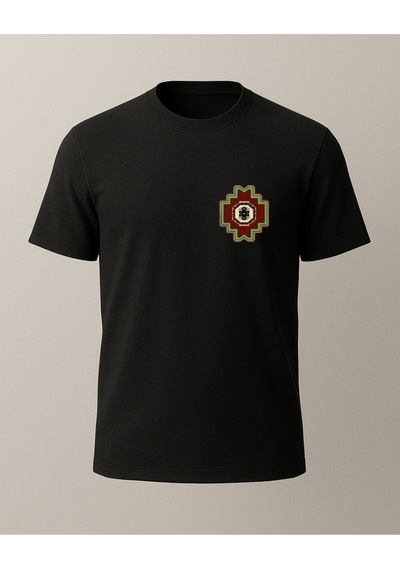 Etnik Yeşil Detaylı Halı Baskılı T-shirt Siyah