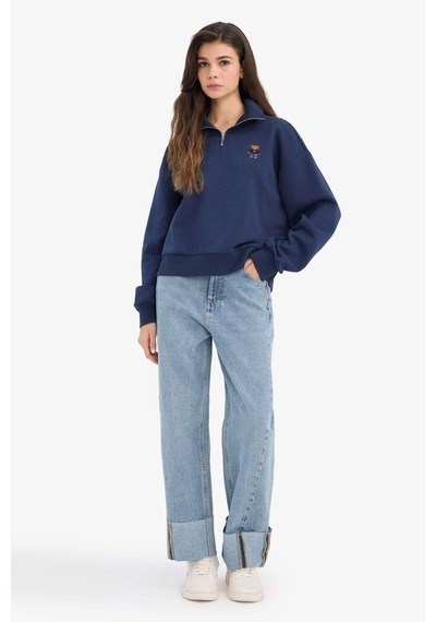 Defacto Oversize Geniş Kalıp Yarım Fermuarlı Baskılı Kalın Sweatshirt G7217ax25cwnv1 Lacivert-nv1 Defacto Oversize Geniş Kalıp Yarım Fermuarlı Baskılı Kalın Sweatshirt G7217ax25cwnv1 Lacivert-nv1