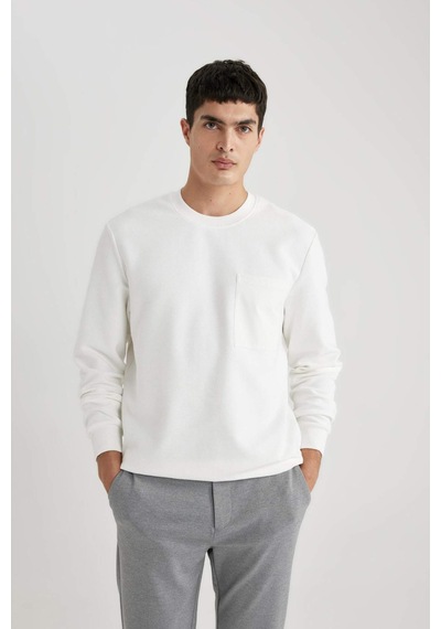 DeFacto Regular Fit Bisiklet Yaka Dokulu Cepli Sweatshirt B6497AX24SPWT32
