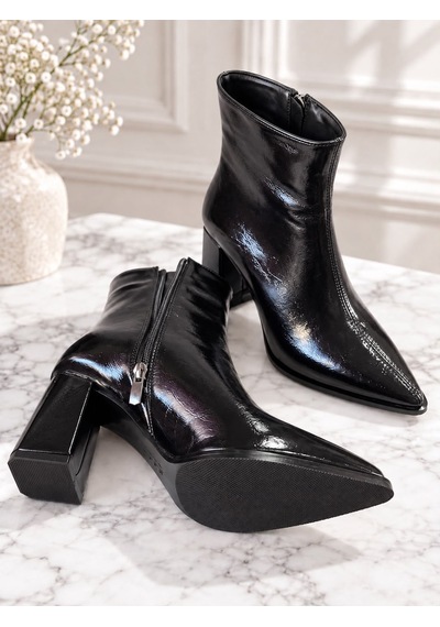 Dabab Shoes Yona Kadın Siyah Kırışık Rugan Sivri Burun Ön Dikiş Detaylı Fermuarlı İçi Sıcak Astarlı 7 Cm Kalın Topuklu Bot Bootie Siyah Rugan Dabab Shoes Yona Kadın Siyah Kırışık Rugan Sivri Burun Ön Dikiş Detaylı Fermuarlı İçi Sıcak Astarlı 7 Cm Kalın Topuklu Bot Bootie Siyah Rugan