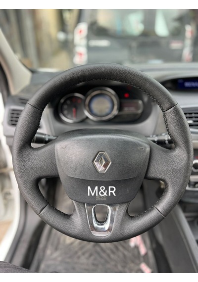Renault Fluence Nikelajlı Tuşsuz Kaplama Deri Direksiyon Kılıfı