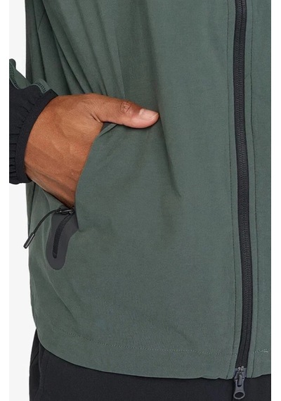 Nike Tech Windrunner Woven Full Zip Loose Fit Jacket Erkek Bol Kesim Paraşüt Kumaş Kapüşonlu Ceket Yeşil Yeşil
