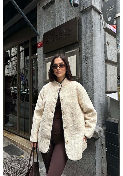 Myloore Bej Kadın Peluş Düğmeli Oversize Ceket Yumuşak Dokulu Mlb134