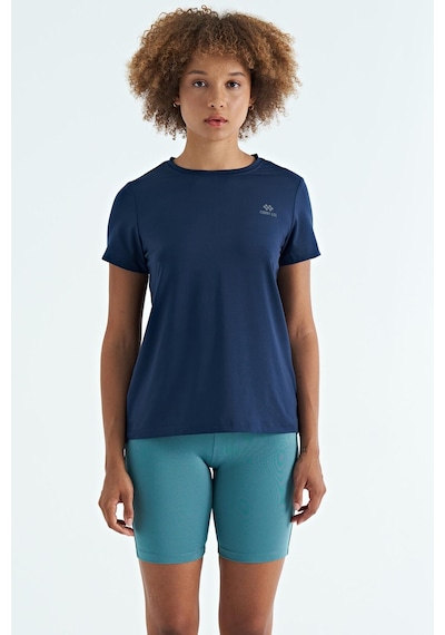 Tommylife Tommy Life İndigo Sırt Yırtmaç Detaylı O Yaka Kısa Kollu Standart Kalıp Kadın T-shirt - 97267 Indigo Tommylife Tommy Life İndigo Sırt Yırtmaç Detaylı O Yaka Kısa Kollu Standart Kalıp Kadın T-shirt - 97267 Indigo