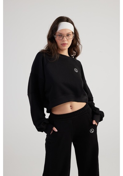Holly Lolly Bisiklet Yaka Şardonsuz Crop Cali Sweatshirt Siyah