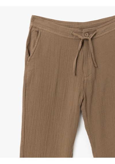 Koton Pamuklu Müslin Chino Cep Detaylı Beli Bağcıklı Pantolon Kahverengi 5sam40011hw Kahve Kahverengi Koton Pamuklu Müslin Chino Cep Detaylı Beli Bağcıklı Pantolon Kahverengi 5sam40011hw Kahve Kahverengi