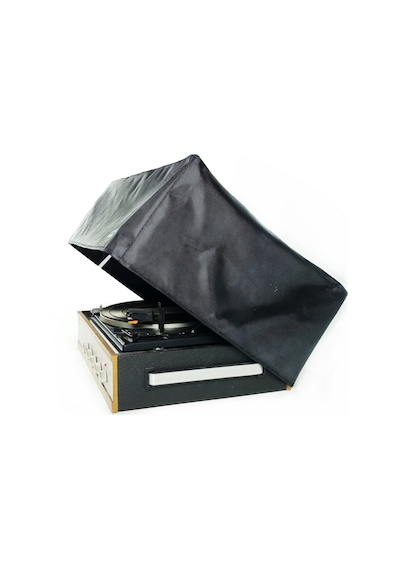 Çıtırtılı Sesler Pikap Toz Örtüsü 44x39x21 Cm