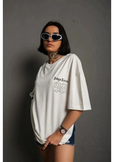 Freedom Storee Kadın Bisiklet Yaka Baskılı Oversize Kısa Kol T-shirt - Beyaz Çok Renkli