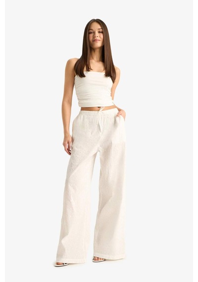 Defacto Wide Leg Çift Cepli Beli Lastikli Standart Boy Brode Pantolon E6393ax25smwt32 Beyaz