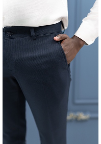 Notra Slimfit Pamuklu Kendinden Çizgili Mevsimlik Kumaş Pantolon Lacivert