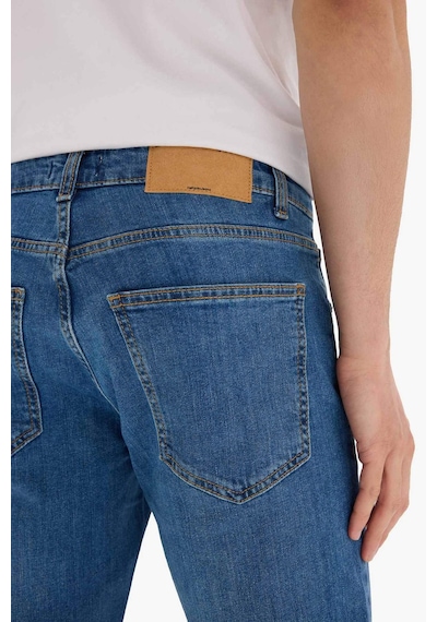 Defacto Sergio Regular Fit Normal Kalıp Normal Bel Boru Paça Jean Pantolon A6948ax25aunm28 Mavi-nm28