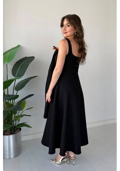 Duygudan Zarafetin Modern Yorumu: Premium Dokulu Elbise & Ceket Takım Siyah Çok Renkli Duygudan Zarafetin Modern Yorumu: Premium Dokulu Elbise & Ceket Takım Siyah Çok Renkli