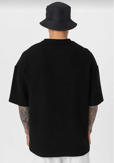 Siyah Düğmeli Yaka Oversize Tshirt Siyah