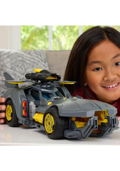 Dc Batmobile Aracı