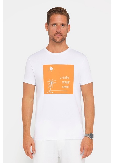 Tudors Erkek Slim Fit Dar Kesim %100 Pamuk Yumuşak Dokulu Baskılı Beyaz Bisiklet Yaka Tişört-30610 Beyaz Tudors Erkek Slim Fit Dar Kesim %100 Pamuk Yumuşak Dokulu Baskılı Beyaz Bisiklet Yaka Tişört-30610 Beyaz