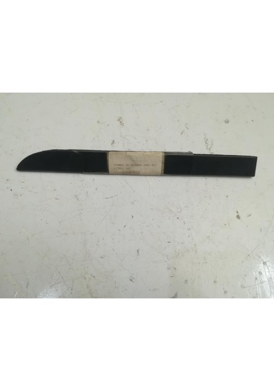 Kelebek Camı Alt Çıtası Starex 02-08 Sağ 86183 4a000