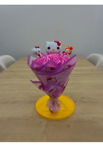 Hello Kitty Temalı Buket Pembe Yapay Gül Buketi Bebek Pembesi