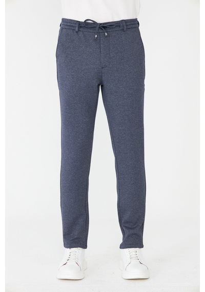 Lacivert Modern Kesim Bağcıklı Jogger Pantolon Laci